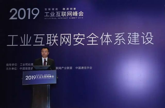 0227_184753_925.jpg 261.jpg